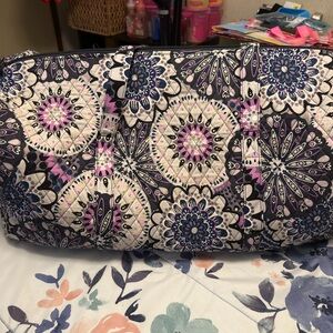 Vera Bradley Mimosa Medallion